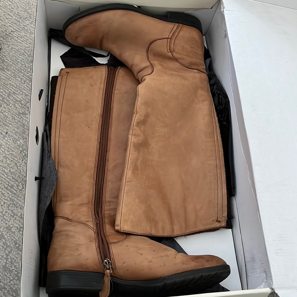 FRANCO SARTO chestnut leather riding boots